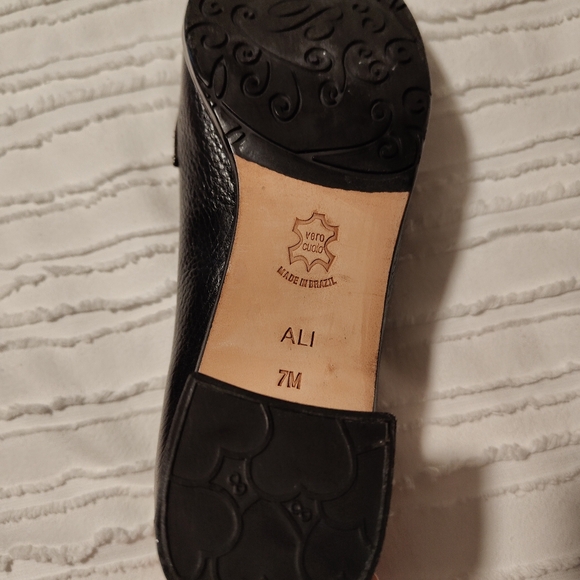 Brighton Women's Brown / Burgundy Loafers. Brand New. - Picture 5 of 11